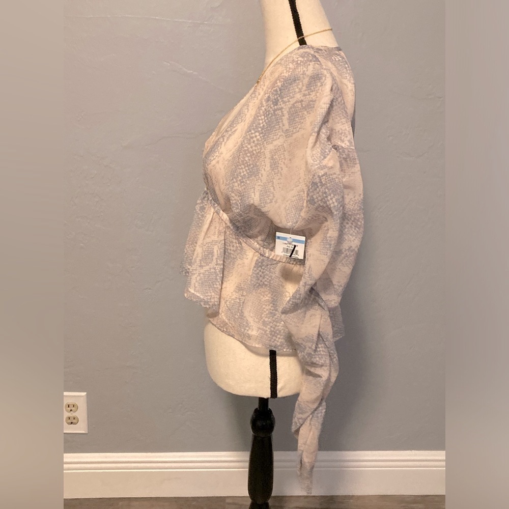 Steven Madden Snake Print V-Neck Top - Picture 7 of 9